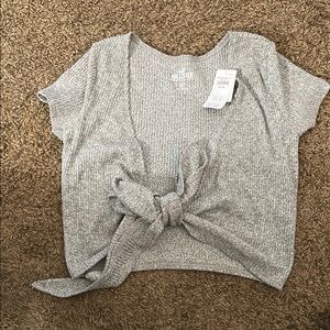 Hollister Light Gray Knotted Crop Top